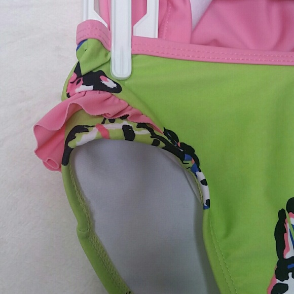 🌊Crazy 8 Butterfly Rash Guard Bikini Set🌊 - Picture 6 of 8